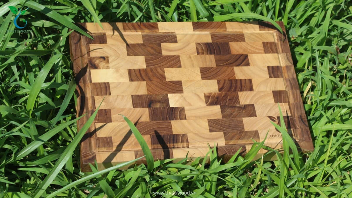 Bí Quyết Chọn Thớt Gỗ Teak Xuất Khẩu Chuẩn Bền Đẹp Cho Căn Bếp Việt 5 : Thớt gỗ teak xuất khẩu cao cấp từ thương hiệu THATUWOOD cho căn bếp hiện đại