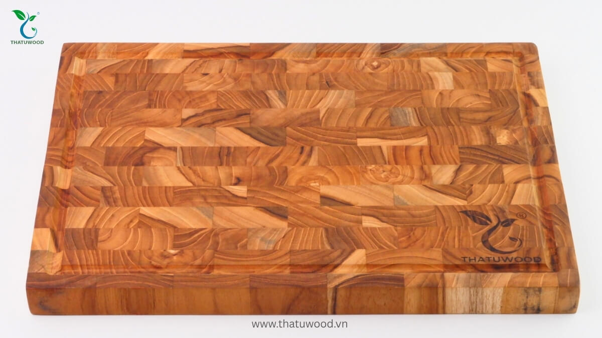 Dòng thớt gỗ Teak Thatuwood tiện lợi thay thế cho người dùng không muốn áp dụng cách xử lý thớt gỗ nghiến mới mua phức tạp